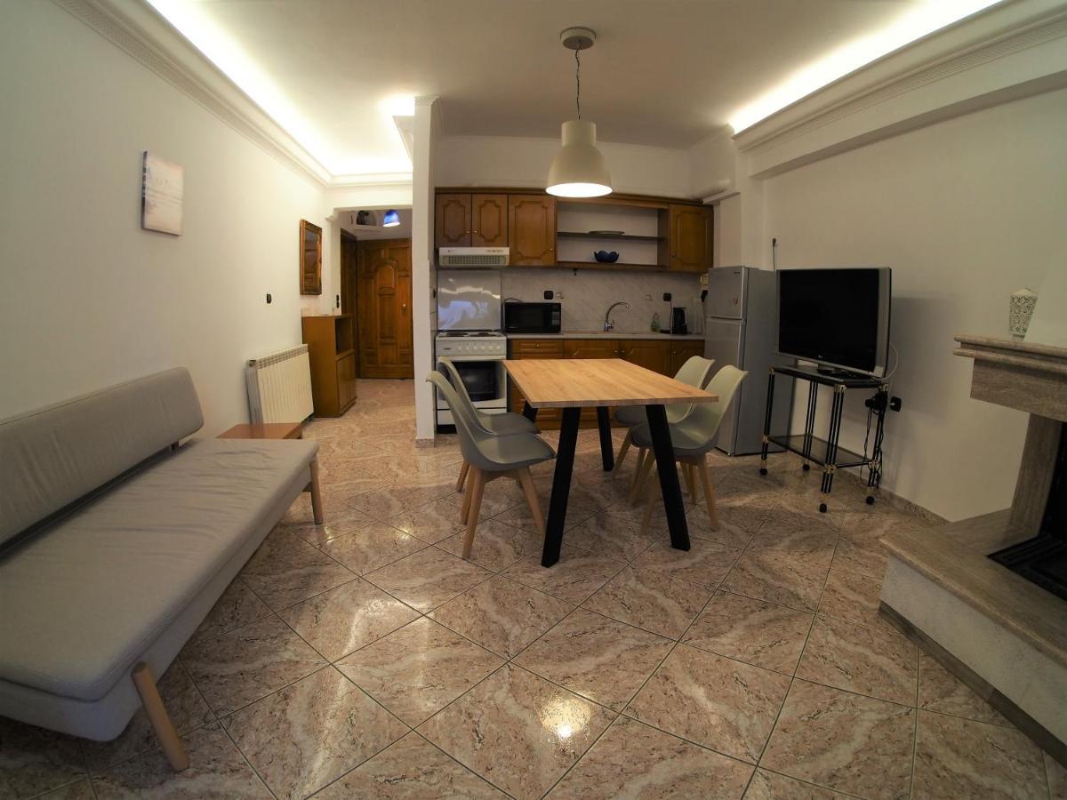 Galaxy Rooms Parálion Ástros Extérieur photo