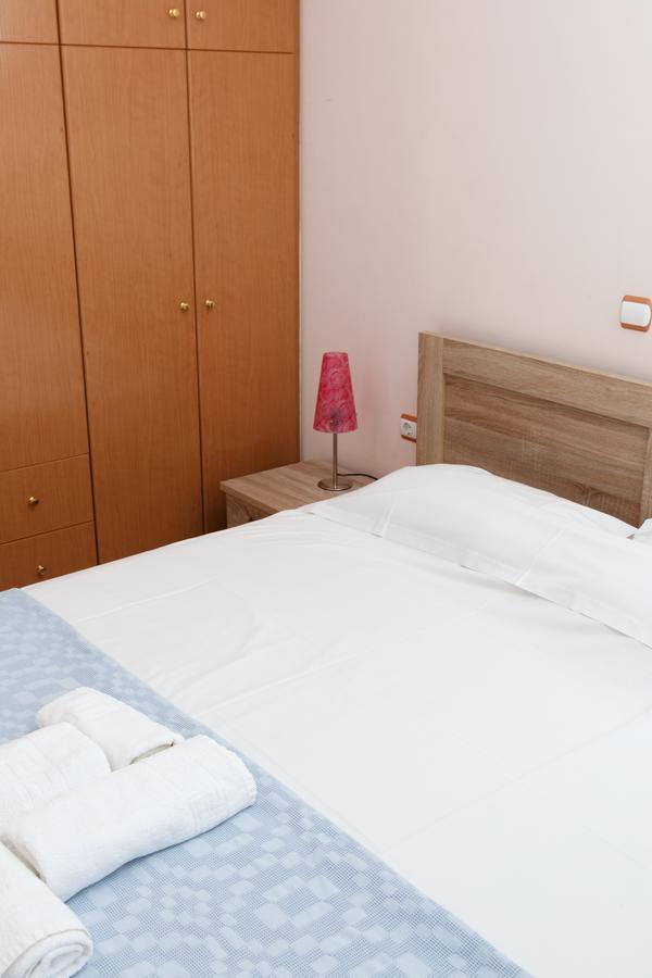 Galaxy Rooms Parálion Ástros Extérieur photo